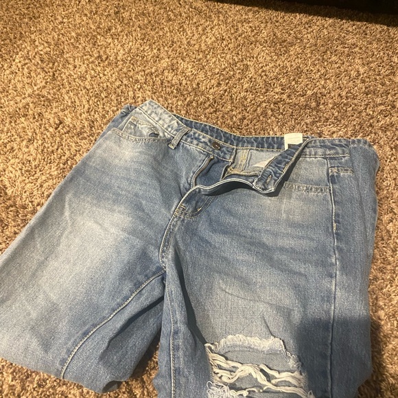 Jeans - Picture 4 of 4